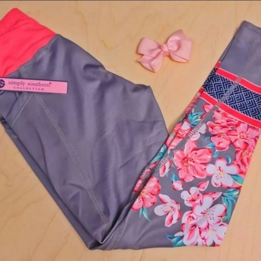 Simply Southern Floral Sport Leggings Brand NWT Pockets